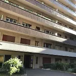By Me - Camere In Centro